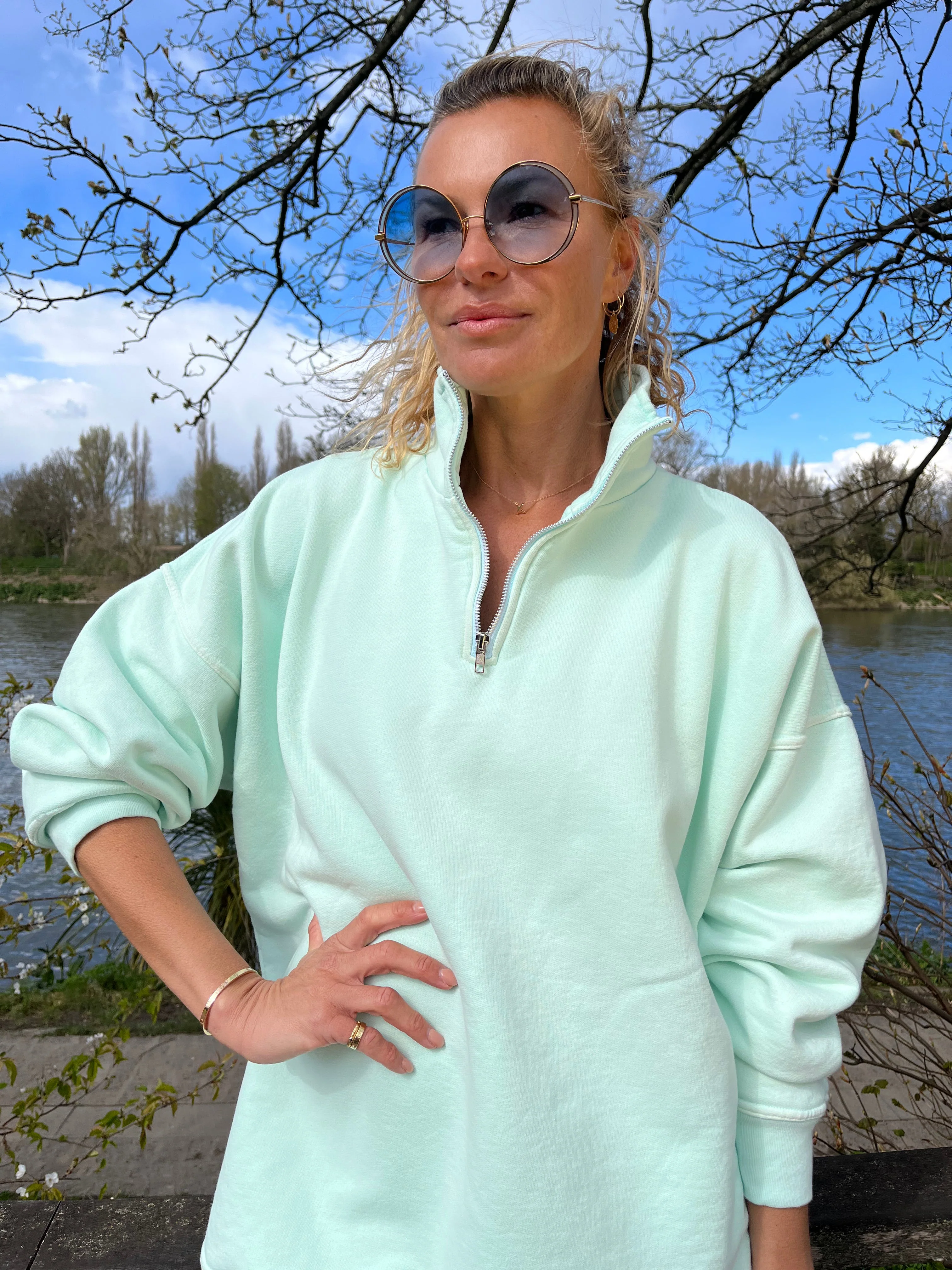DIANA ZIP NECK - Pale Mint. - Image 4